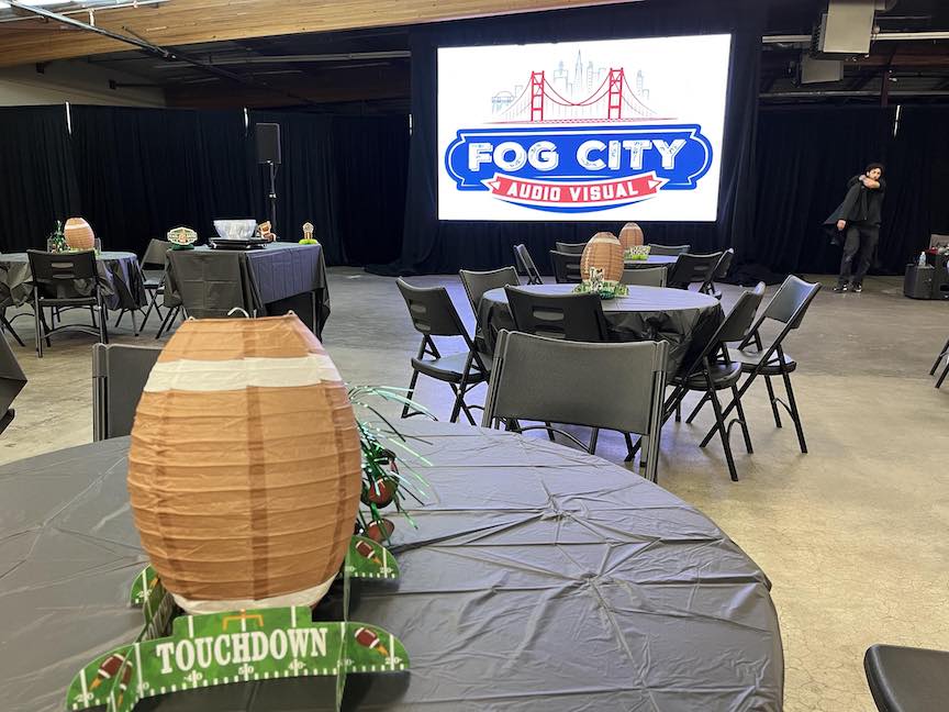 Video wall rental in a warehouse in Fremont
