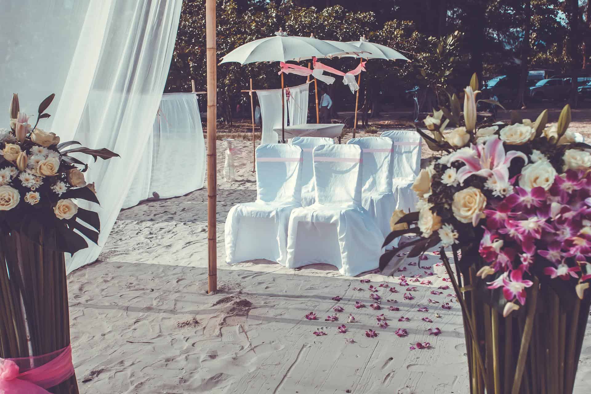 beach wedding
